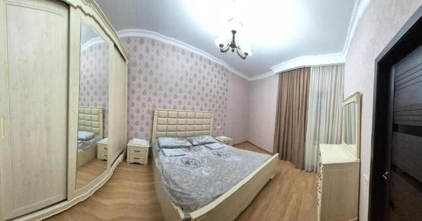 تختخواب و صبحانه Apartment Cozy House 1