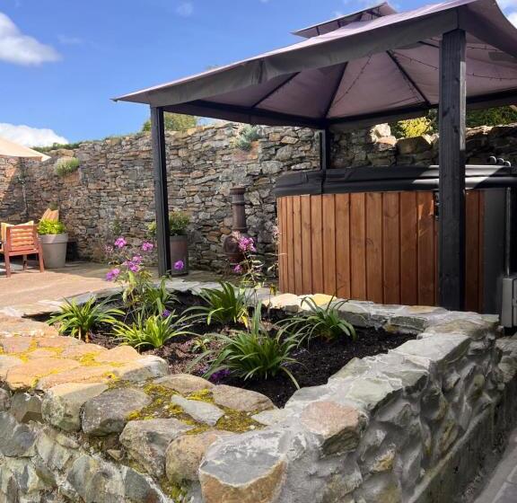 مبيت وإفطار Darkley Lodge   Lakeview Spa