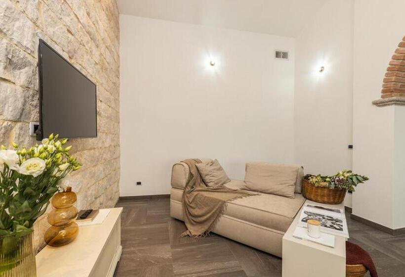 민박 Loft Rooms I Cinque Mori
