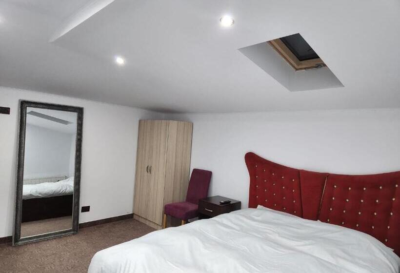 تختخواب و صبحانه Luxinn