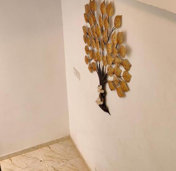 호텔 Shri Resort & Lodging