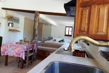 پانسیون Cortijo De Amor