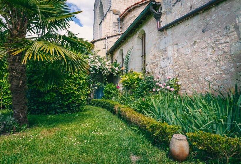 پانسیون Le Prieuré Sainte Croix