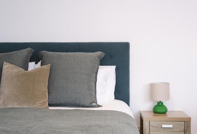 ペンション Port Fairy Bnb   The Green Suite