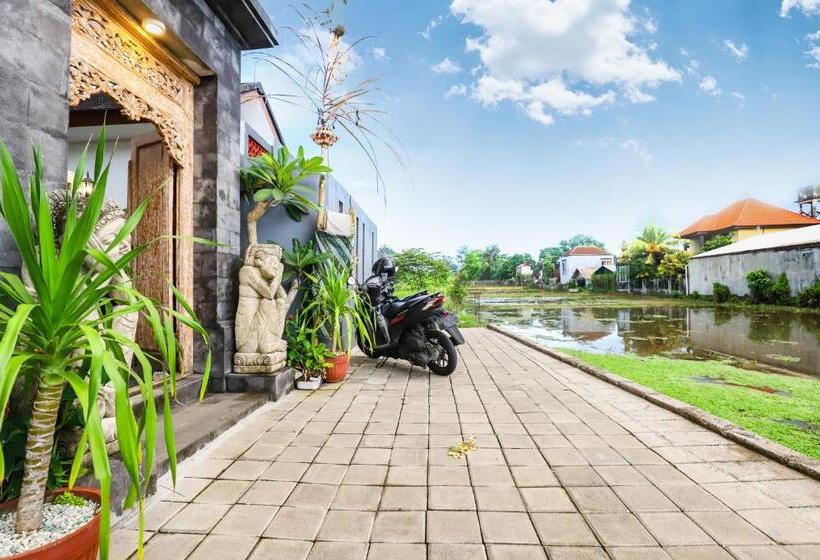 Пансион White Blue House   Private Room, Shared Pool And Kitchen   8