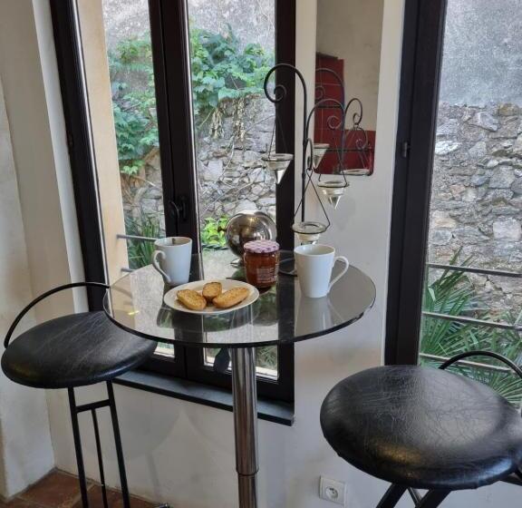 住宿加早餐  Belle Chambre Dans Maison De Charme