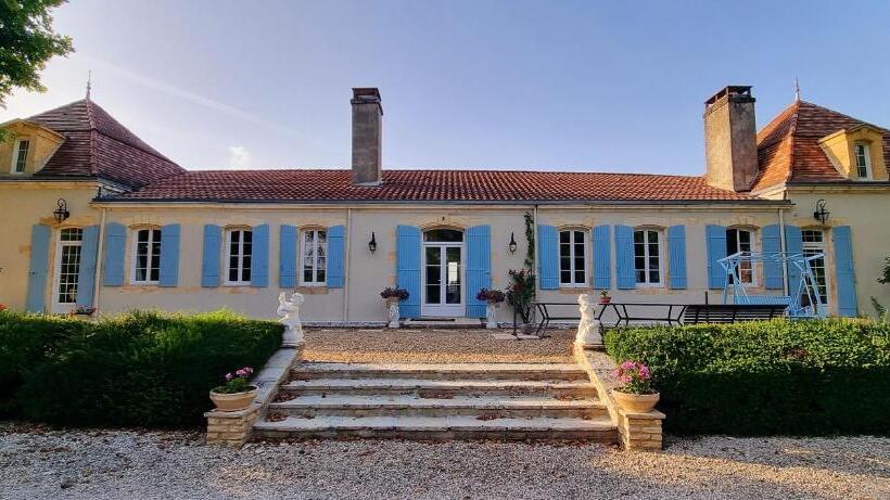 تختخواب و صبحانه Bergerac Chambre D Hôte Oiseaux De Paradis