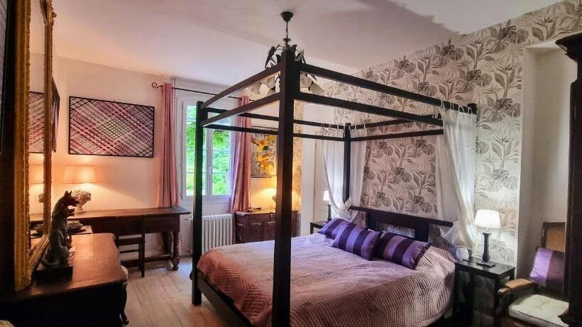 تختخواب و صبحانه Bergerac Chambre D Hôte Oiseaux De Paradis