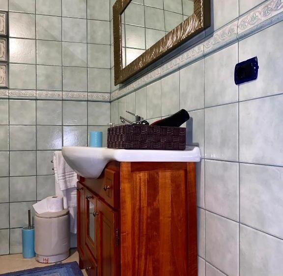 צימר Bianca Di Navarra House