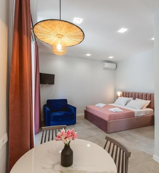 هتل Central Inn