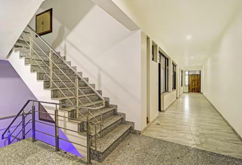 فندق Goroomgo Nandan Residency Bhubaneswar