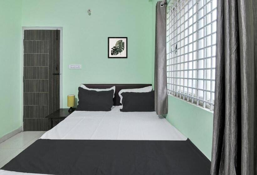 هتل O S M Boarding And Lodging