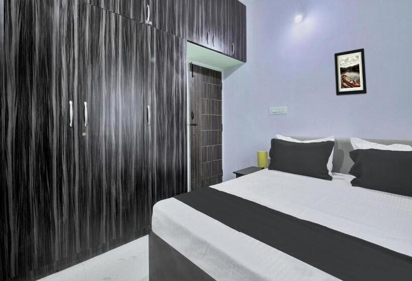 هتل O S M Boarding And Lodging