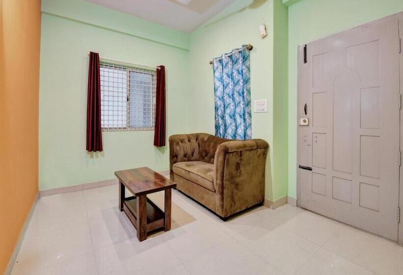 هتل O S M Boarding And Lodging