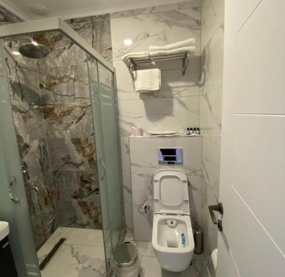 هتل Royal Homes 702