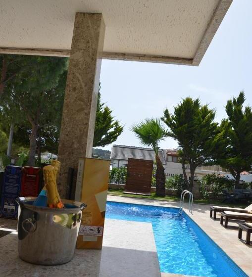 هتل Wind Of çeşme