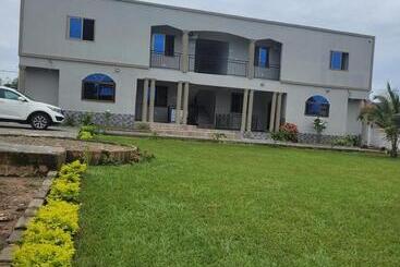 پانسیون 5g Star Heritage Guest House And Events Centre