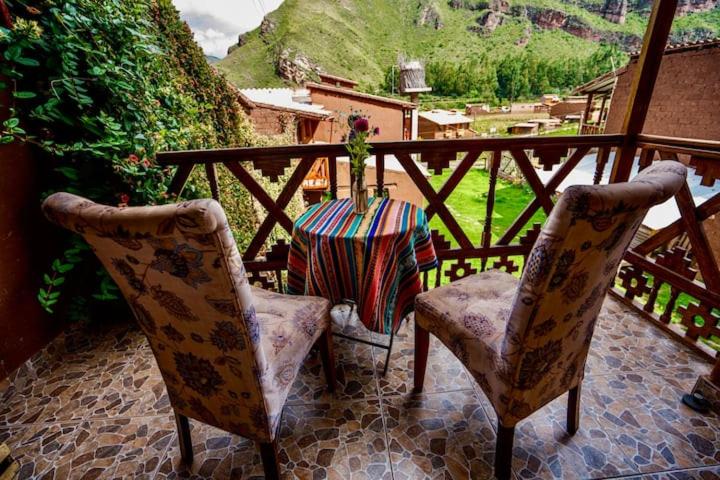 پانسیون Blue Lotus Chamomile With Mountain View And Balcony