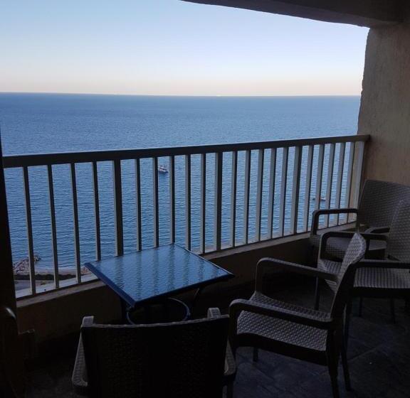 Private Chaleat At Porto Sukhna Sea View