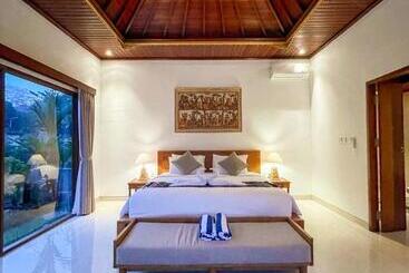 تختخواب و صبحانه Gunung Kawi Villa