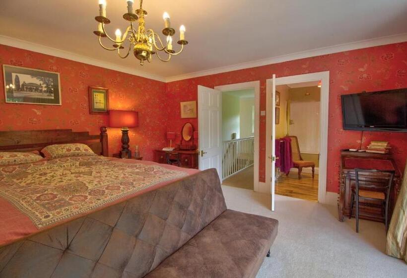 مبيت وإفطار West Compton Manor