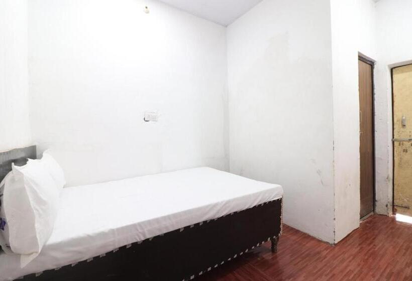 Dam  S Hotel And Restaurant