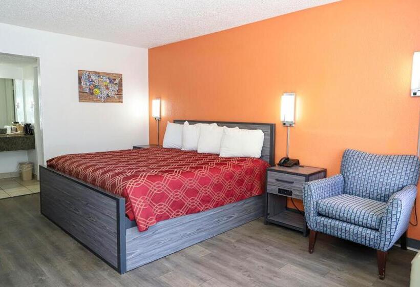 Отель Express Inn