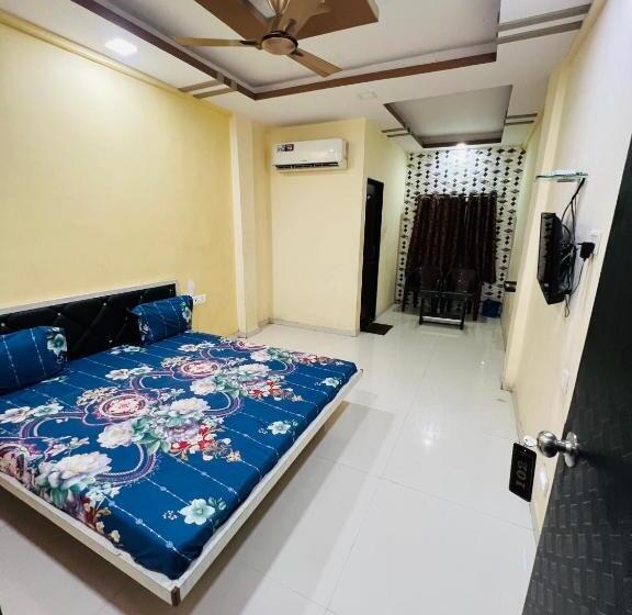 Отель Sai Villa Guest House