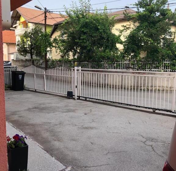 Pensionat Apartments M&j