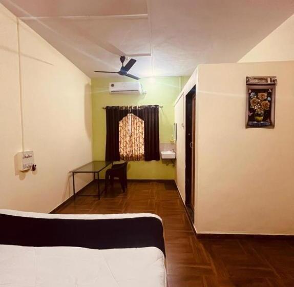 بنسيون Lakshmi Narayan Farmhouse