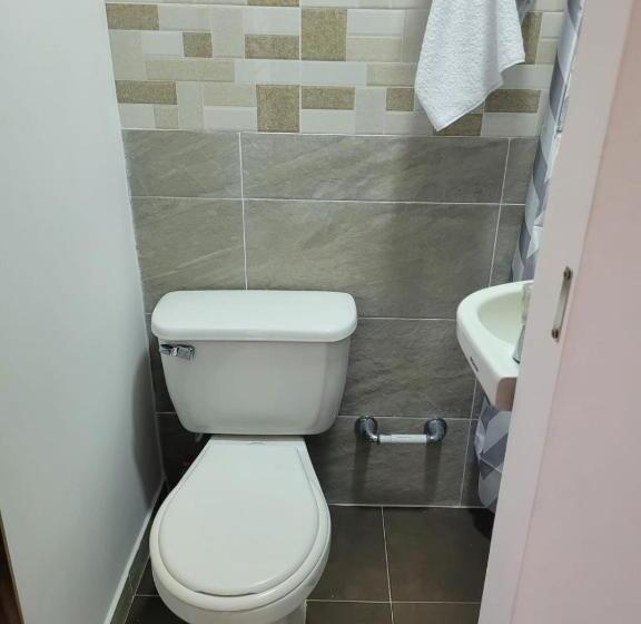 پانسیون Nirvana Aparta Estudio