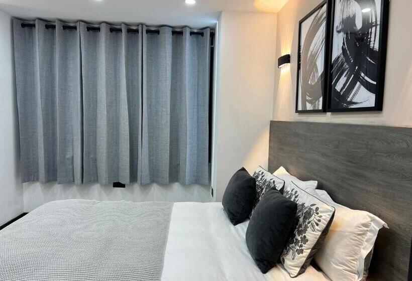 Пансион Thandi House Heathrow Airport