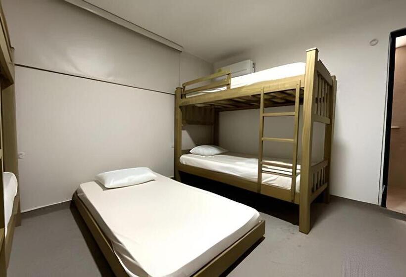 هاستل Gl Hostal Habitacion Familiar