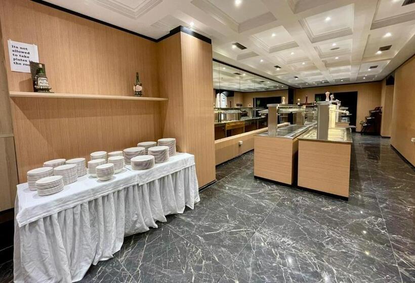 Amh Hotel Durres