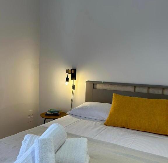 تختخواب و صبحانه Vitalenta Rooms