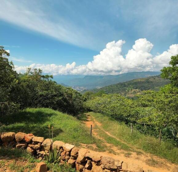 هتل Casa Luma Hostel