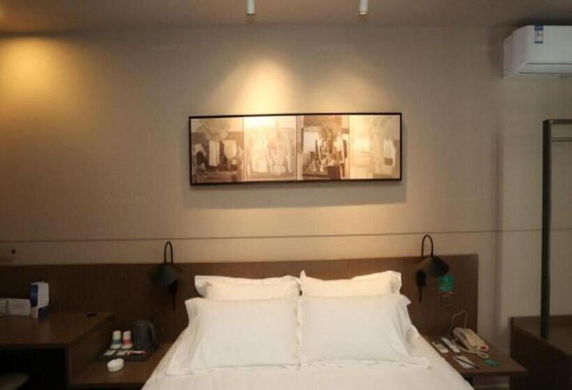 ホテル Jinjiang Inn Select Qinzhou East High Speed Railway Station