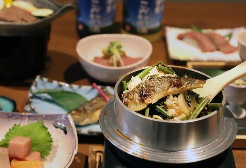 هتل Kisoonsen Kogane No Yu