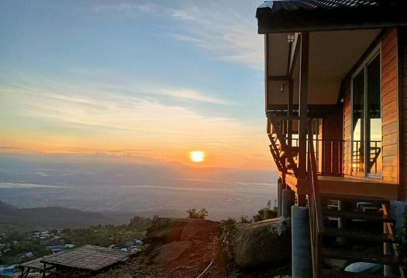 هتل Nuea Tawan At Phu Thap Buek