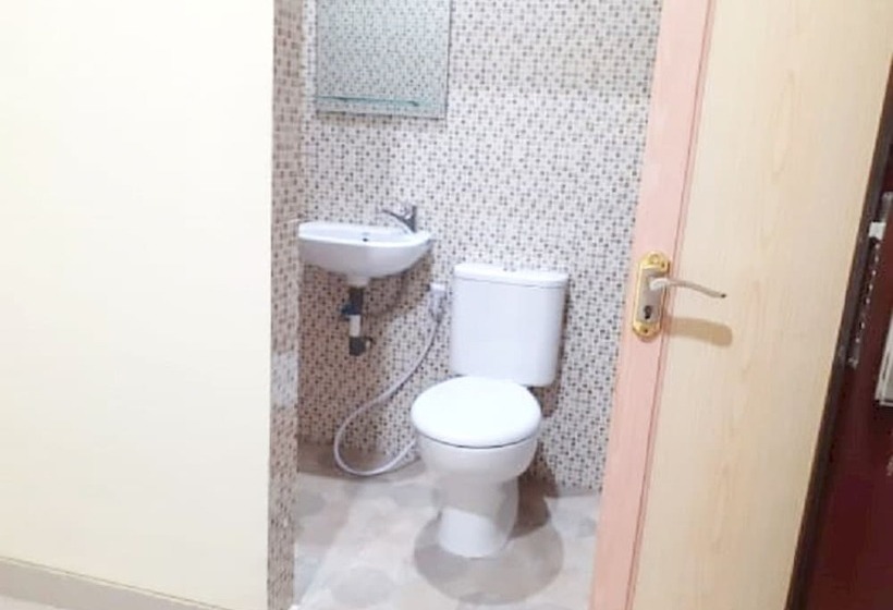 ホテル Oyo 93356 Pondok Cirendeu