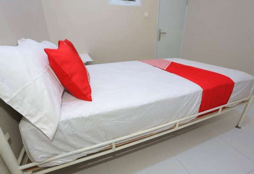 Отель Oyo 93356 Pondok Cirendeu