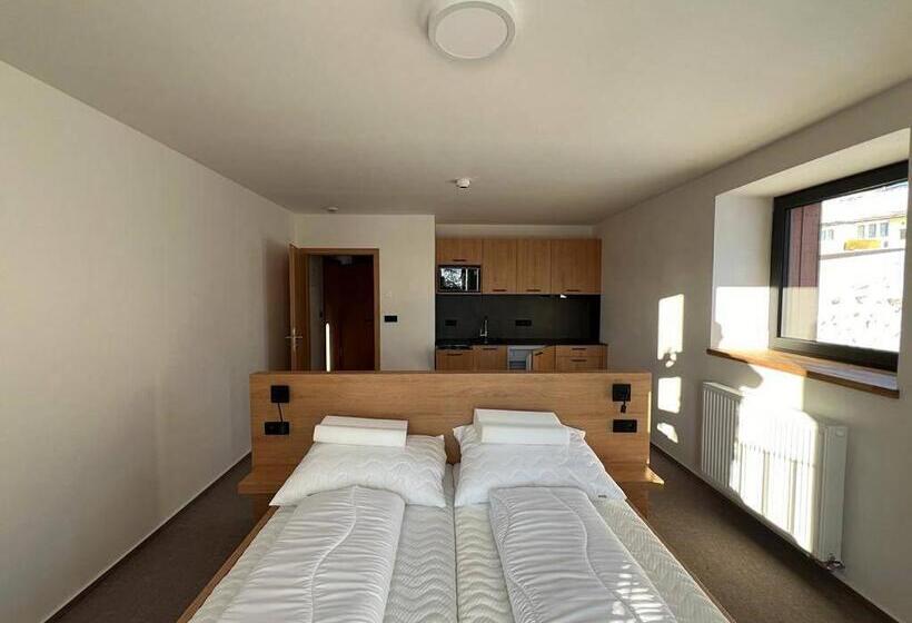پانسیون Apartmány šestka
