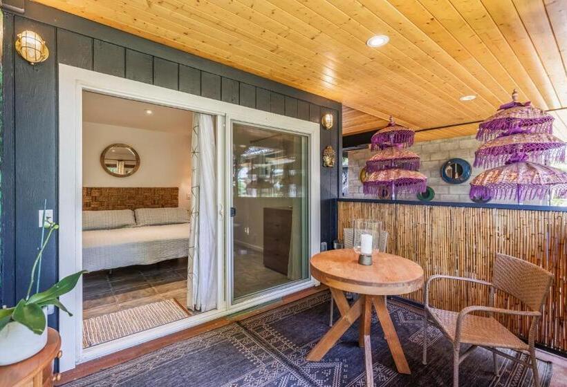 פנסיון King Room Mangolani Inn