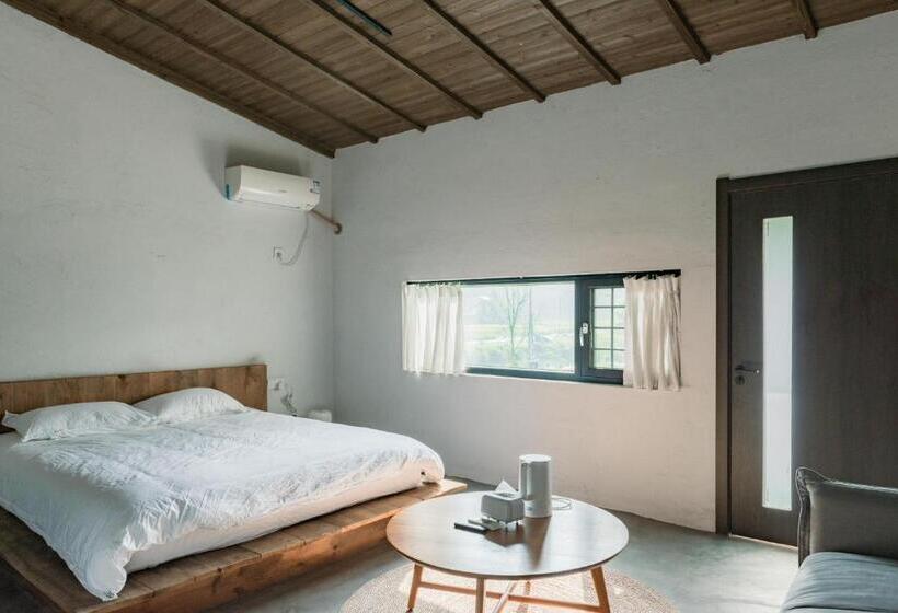 Bed and Breakfast 无用民宿useless Inn
