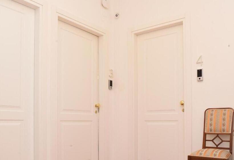 مبيت وإفطار Casa Feremi