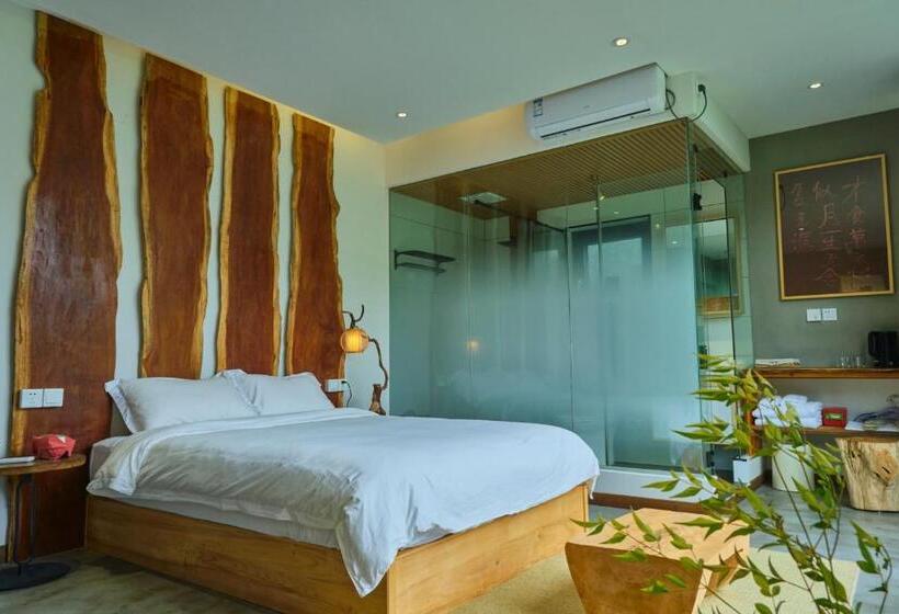 Bed and Breakfast Nature Cure Village Lodge 婺源自在舍民宿