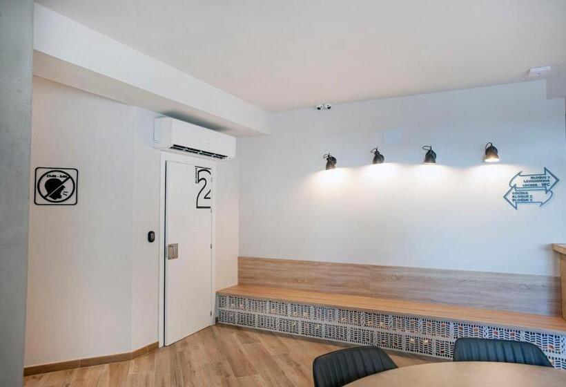 Hostel Dos Estaciones Free Towels, Coffee & Tea, Remote Check In