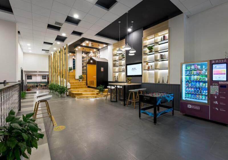 فندق Campanile Wuhan Yellow Crane Tower Fuxing Road