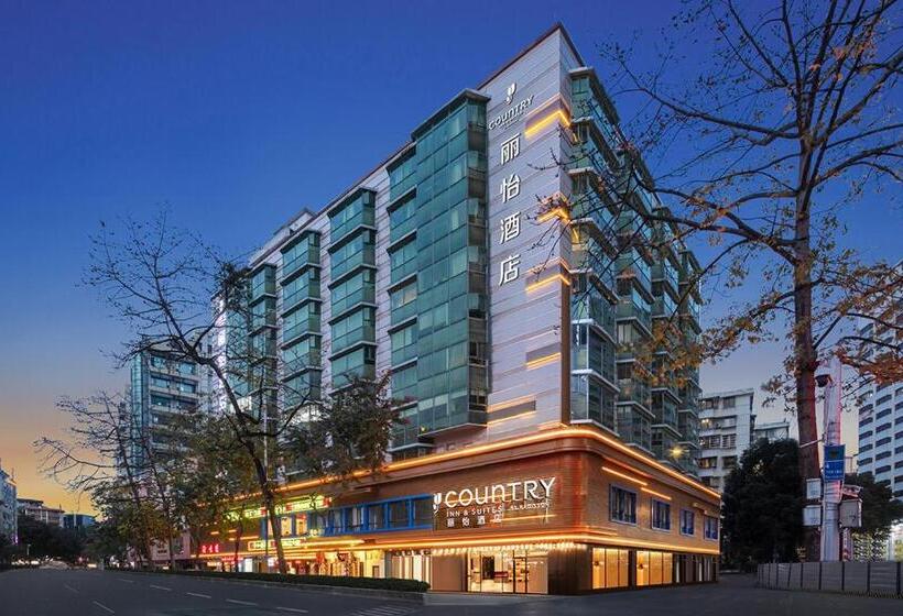 هتل Country Inn & Suite By Radisson, Guangzhou Railway Station Xiaobei