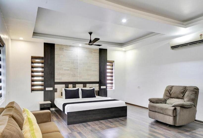 Hotell Oyo Chalet Suites